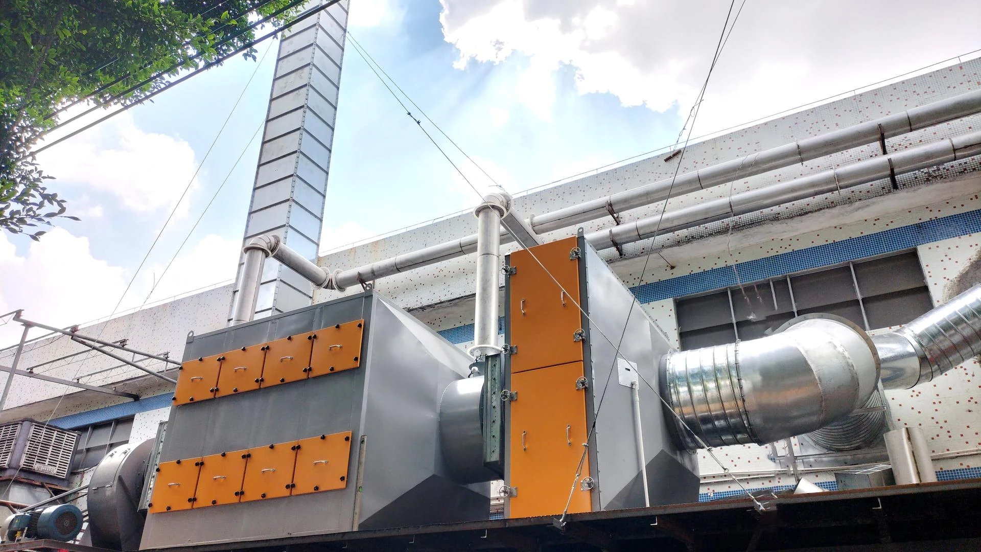 FluxFine 60,000 m³/h Zeolite Rotor Concentrator and Catalytic Oxidizer system at Yongda Printing & Packaging.